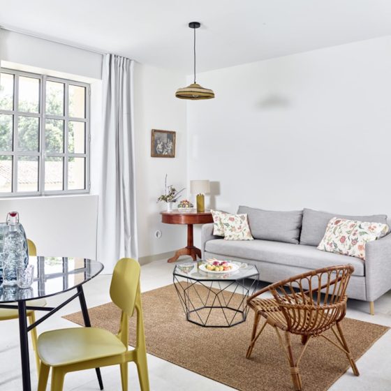 elisa salon